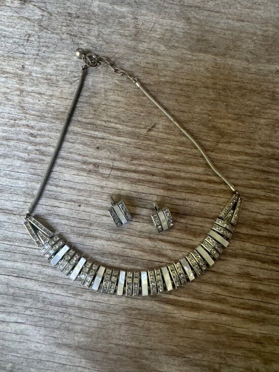 DoSo Jewelry - Vintage 1940s DOSO Mother of Pearl & Rhinestone Demi Parure Necklace Clip Earrin